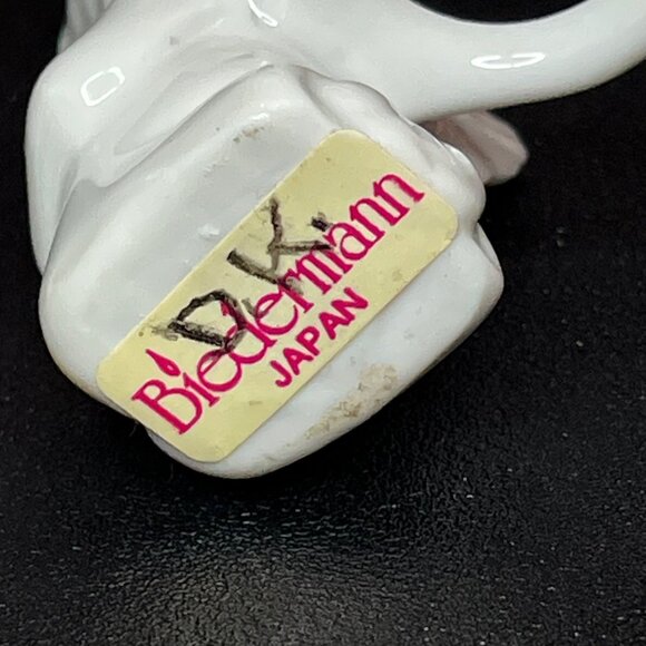 Biedermann White Porcelain Praying Angel Figurine Candle Holders - Picture 8 of 8